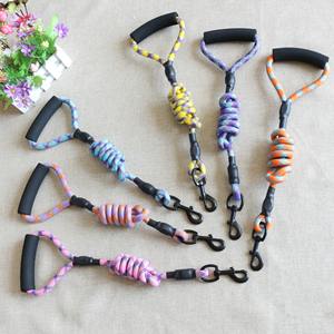 Hot <span class=keywords><strong>Sale</strong></span> Lightweight Pet Dog <span class=keywords><strong>Safety</strong></span> Dog <span class=keywords><strong>Harness</strong></span> Rodada Corda Ajustável Durável Pet Trelas e Arnês - Product Image 3