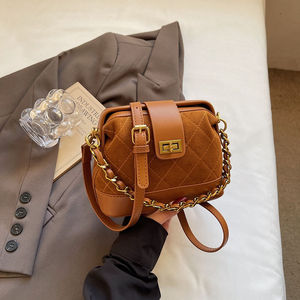 Sac à main pour femme très tendance, sacoche carrée de luxe à chaîne pour jeunes femmes - Product Image 4