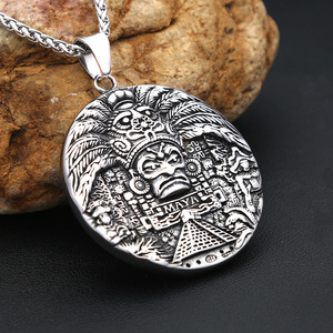 Medallón Vintage de acero inoxidable amuleto Guerrero Maya tótem colgante joyería personalizada fabricantes collar impermeable para hombres - Product Image 1