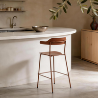Chaise de bar haute moderne pour îlot de cuisine, style nordique, avec cadre métallique, accoudoirs et dossier – Vente en gros