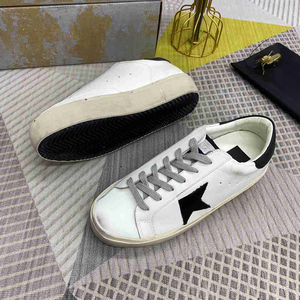 Sneakers en cuir véritable, design vintage, plates, rétro, pour hommes et femmes - Product Image 4