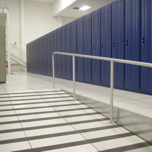 Plancher surélevé en acier antistatique avec surface en HPL haute pression et PVC - Product Image 2