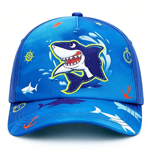 Casquette de baseball sportive 5 panneaux pour enfants, imprimé requin de dessin animé, avec visière incurvée, réglable et protection solaire, idéale pour garçons et filles en été - Product Image 4