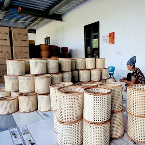 ชั้นวางเสื้อผ้าหวายแบบแขวนทำจากโครงหวายและแกนทอผ้า - Product Image 6