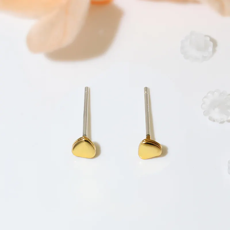 Factory Supply S925 Silver Ear Needle High Quality Jewelry Women metal Mini Cute Heart Shape Stud Earrings