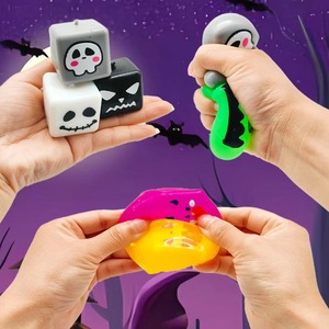 Juguete Antiestrés de Compresión Lenta con Forma de Cuadrado Pequeño para Halloween, Ideal para Jóvenes y Adolescentes, Unisex - Product Image 2