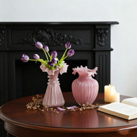 Hochwertiger französischer Stil Rosa Blumenbehälter in Rockform, Retro Mid-Century Hydrokultur-Vase, Dekorative Wohnzimmer-Verzierung