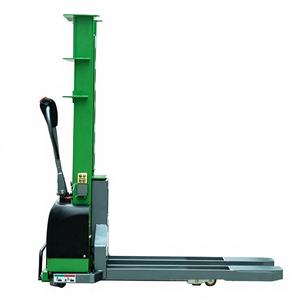 全電動セルフリフティングスタッカーは1.5トンと1.6メートルの大型貨物箱を積載可能で、遠隔操作が可能です。 - Product Image 4