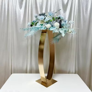 European Vintage Table Decorative <b>Iron</b> Simple Wedding Candle Stand Tall Candle Sticks Wedding Centerpiece - Product Image 1