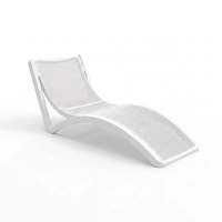 Chaise longue d'extérieur moderne en plastique – Chaise longue creuse empilable non pliable pour maisons d'hôtes, piscines, plage, balcon
