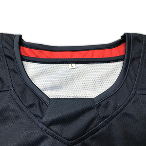 เสื้อฮอกกี้แบบกำหนดเองจากโรงงานเวียดนาม รับผลิตแบบ OEM พิมพ์ลายด้วยเทคนิค Sublimation สำหรับทีมกีฬา แห้งเร็ว ระบายอากาศได้ดี เหมาะสำหรับผู้ใหญ่ทุกเพศ - Product Image 3