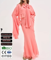 Ensemble élégant en mousseline de soie avec haut à col nœud papillon et manches cloche superposées et jupe longue sirène – Tenue formelle deux pièces pour femme