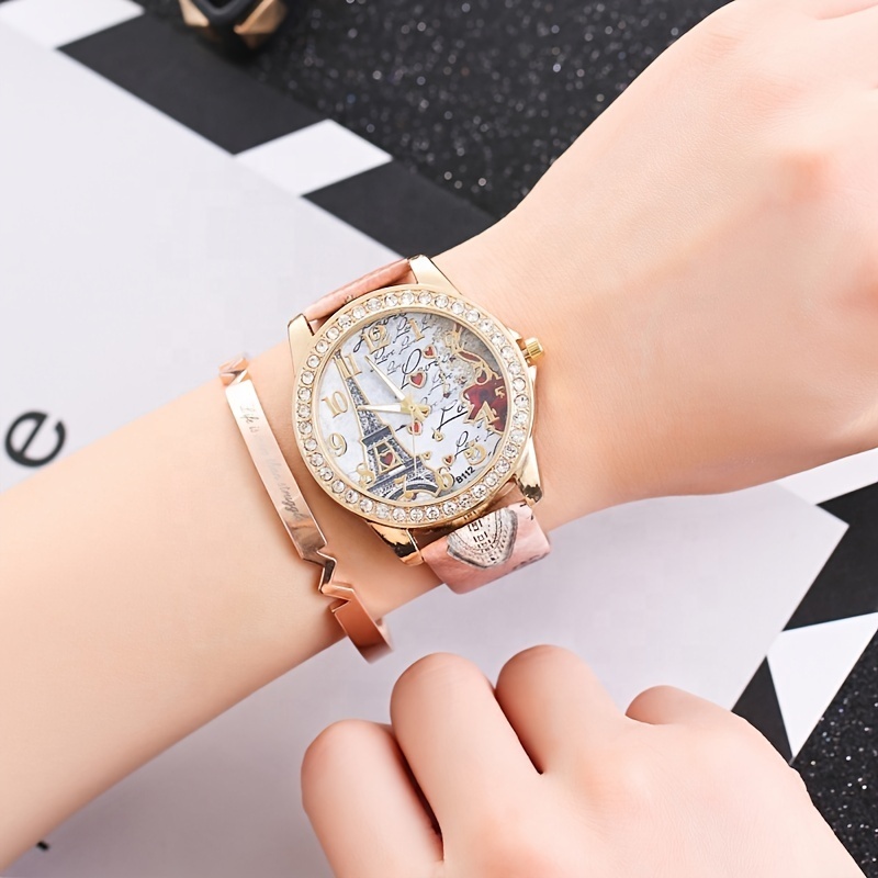 Montre Pour Femme Avec Bracelet - Luxurious Eiffel Tower Watch display picture 2