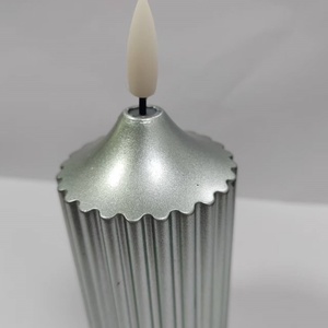 Bougies à Pilier LED en Cire Véritable Rouge Argentée Ivoire Sans Flamme Bougies de Secours LED Étanches - Product Image 5