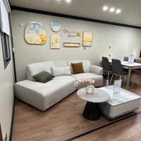 Maison conteneur préfabriquée extensible de 40 pieds avec aménagement flexible, bâtiment modulaire pour logement de travailleurs, clinique et bureau de terrain