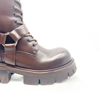 Bottes en cuir décontractées haut de gamme pour femmes, semelle en caoutchouc confortable, style professionnel personnalisé, nouveau style pour l'hiver, doublure en cuir véritable