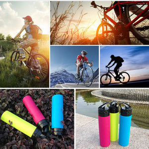 Bouteille d'eau pliable en silicone de 700 ml avec couvercle en acier inoxydable, bouteille d'eau de vélo en silicone de 600 ml pour les sports de plein air - Product Image 5
