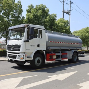 Camion-citerne mobile SHACMAN L3000 4x2 15000L pour le ravitaillement de flotte avec distributeur de carburant diesel - Product Image 2