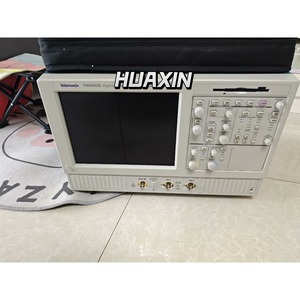 Oscilloscope numérique à phosphore TEKTRONIX TDS5032B d'occasion hx - Product Image 4