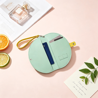 Nouveau Porte-Passeport en Cuir PU Motif Tranche de Citron, Porte-Documents et Étui à Cartes avec Emplacements et Dragonne, Accessoire de Voyage Idéal