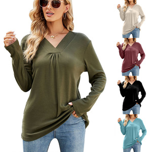 Vente en gros de chemisier pour femmes de haute qualité automne nouvelles dames décontracté col en V couleur unie à manches longues T-shirt ample pour femmes - Product Image 1