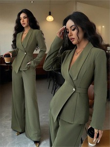 Completo tailleur da donna stile occidentale autunno 2026: Blazer elegante a maniche lunghe e pantaloni a gamba dritta, <span class=keywords><strong>set</strong></span> due pezzi - Product Image 2