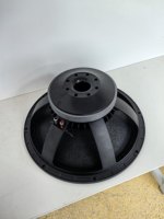YK18-TB100X Haut-parleur passif dédié ultra-puissant de 18 pouces 2400W AC, conception portable, support en aluminium, télécommande mono