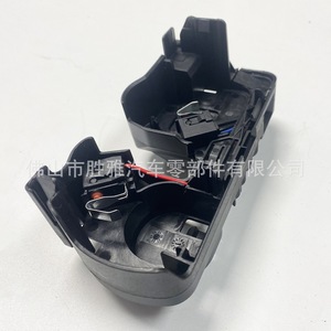 Aplicable a Mercedes-Benz W246 W447 interruptor de límite de bloqueo del capó A 246 870 05 58 A2468700558 - Product Image 5
