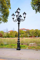 Lámpara de Jardín de Lujo de 5 Cabezas, IP65 Impermeable, Iluminación Arquitectónica para Paisajes, Ideal para Proyectos de Villas y Explotaciones