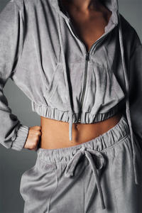 Moda mujer de manga larga con capucha suéter pantalón traje Casual con cordones cintura corta <span class=keywords><strong>faja</strong></span> conjunto de dos piezas para mujer - Product Image 6