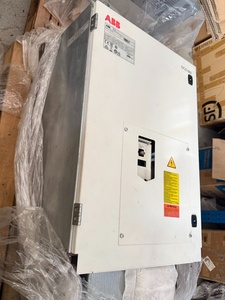 DCS880-S01-2000-05X0 DCS880S01200005X0 ไดรฟ์ความถี่แปรผัน ซีรีส์ DCS880 2000A สำหรับ PLC - Product Image 1