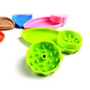 Trituradora de plástico de estilo colorido con bandeja, de buena calidad, con forma personalizada de dragon bros, 2022 - Product Image 1