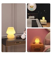 Lampe en forme de champignon, lampe de bureau en verre rayé vintage américaine, ambiance romantique et chaleureuse pour la chambre à coucher, lampes de nuit, lampe de table rayée antique