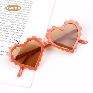 Yachen bán buôn tình yêu hình trái tim trẻ em cậu bé Kính mát cô gái số lượng lớn bachelorette Kính mát cho phụ nữ tiệc cưới - Product Image 6