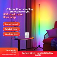 Lámpara de pie de PVC inteligente LED RGB con alimentación USB para control remoto, ideal para dormitorio, sala de estar y como lámpara de cabecera.