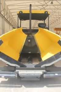 Gran demanda de la maquinaria superventas Walmech Wap900, motor de alta potencia de 29t, tipo oruga, bomba de 194kw, espesor de pavimentación de 35cm, 1000t - Product Image 4