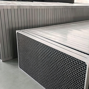 Grille <span class=keywords><strong>d</strong></span>'admission <span class=keywords><strong>d</strong></span>'<span class=keywords><strong>air</strong></span> anti-éclaboussures pour tour de refroidissement PP, panneau de protection anti-éclaboussures pour tour de refroidissement industrielle - Product Image 4