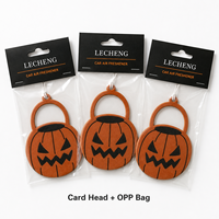 Désodorisant de voiture personnalisé en forme de citrouille d'Halloween, carte parfumée suspendue, ornement d'intérieur automobile avec tête de carte et sac OPP