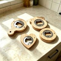 Ouvre-bouteille magnétique en bois personnalisé, ouvre-capsule rond en aluminium, outil manuel d'ouverture de bière