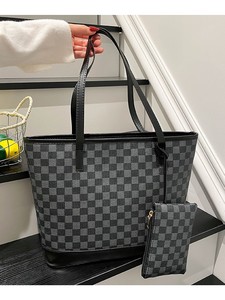 Bolso Maternal de Gran Capacidad en Cuero PU, Modelo 2026, Moderno, Elegante, Resistente al Agua, Versátil, Tipo Tote, de Hombro/Bandolera - Product Image 3