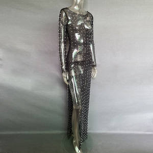 Venta al por mayor de las mujeres sudaderas con capucha de ganchillo malla de diamantes de imitación perla pegatinas de malla de diamantes transparentes vestidos largos - Product Image 3