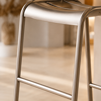 Tabouret de bar moderne de 75 cm de hauteur avec cadre en métal doré champagne et siège ergonomique pour restaurant - Vente en gros