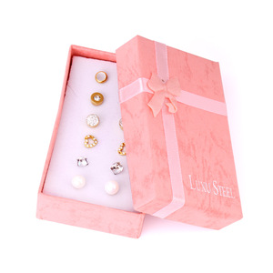 Pendientes de Moda con Cristales, Perlas y Corazones en Oro, Set Mixto, Joyería para Regalo - Product Image 3