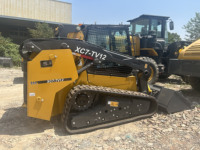 Mini Loader 1,5 ton Small Skid Steer Loader dengan XC7-TV12 Cralwer Track dengan 0,45 CBM Bucket