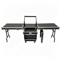 Flight case OEM 12U sur roulettes avec tiroir pour amplificateur et table de mixage, portes fusionnables, loquets de sécurité et 2 tables DJ