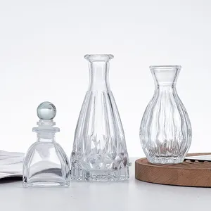 Wholesale 100ml 150ml Bud Vases Wedding Decorative Rustic Clear Glass Bud Vases Small Mini Perfume Vapor Bottle
