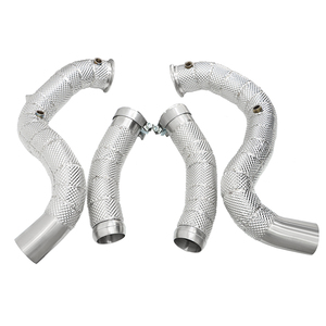 Pour Mercedes-Benz C63 C63S AMG W205 V8 4.0t M177 2015+, Downpipe en acier inoxydable 304 à haut débit avec isolation, 3,97 pouces - Product Image 1