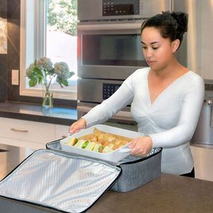 Plat à lasagna isotherme double BSCI Factory Expandable Lasagna Lugger avec support métallique pour les potluck, les pique-niques et les tailgates - Product Image 6