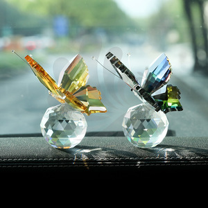 Ornements en cristal en forme de papillon, vitraux, décoration murale pour la maison, cadeaux, style contemporain - Product Image 3