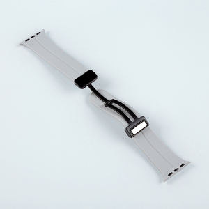 Bracelet de montre en silicone de couleur unie avec fermoir magnétique étanche pour <span class=keywords><strong>Apple</strong></span> <span class=keywords><strong>Watch</strong></span> 11 10 9 8 <span class=keywords><strong>SE2</strong></span> - Product Image 6